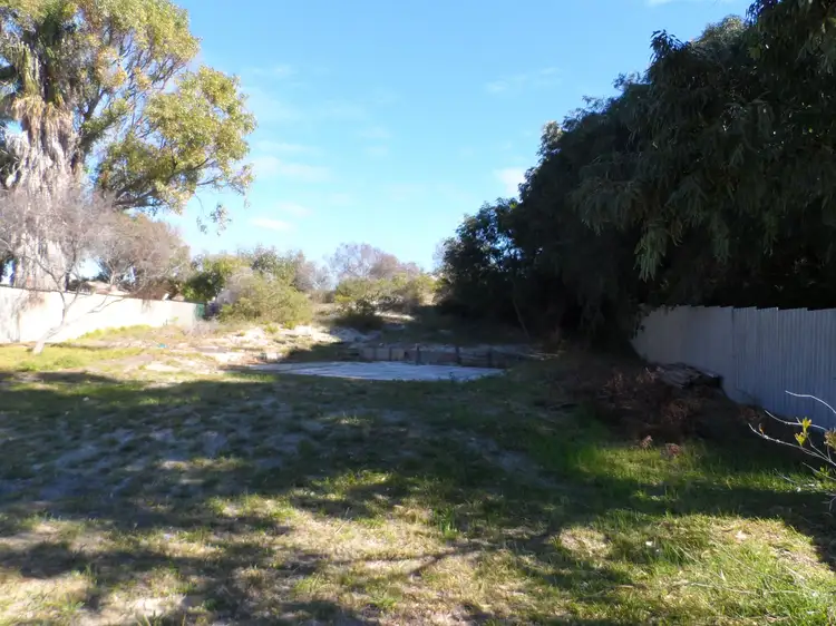 48 Bootoo  Street, Lancelin WA 6044