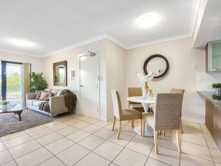 Sixth view of Homely unit listing, 2/7 GAYTHORNE ROAD, Gaythorne QLD 4051