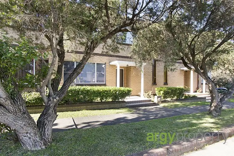3/75 Hampton Court Road, Carlton NSW 2218