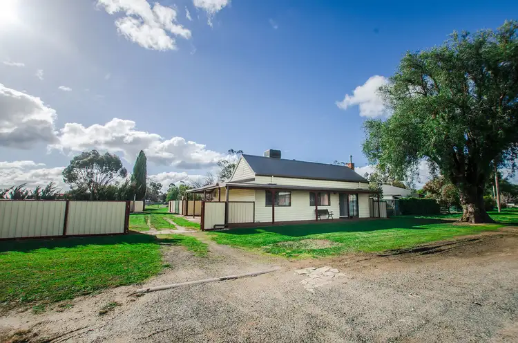 2 Moran St, Picola VIC 3639
