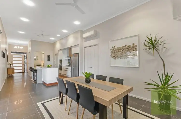1 Harrier Court, Bushland Beach QLD 4818