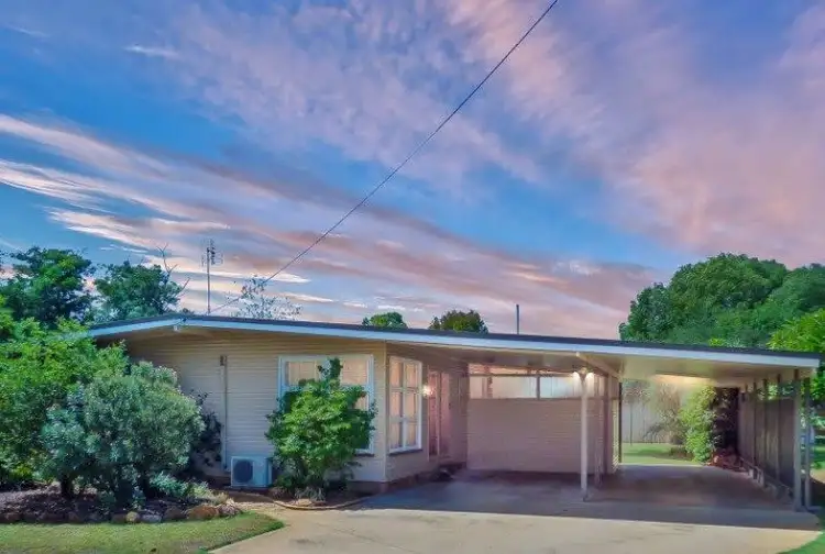 No. 15 No 15 Beutel Street, Chinchilla QLD 4413