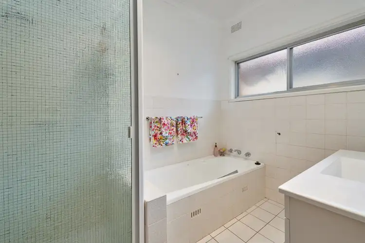Seventh view of Homely house listing, 43 Leavenworth Drive, Mount Austin NSW 2650