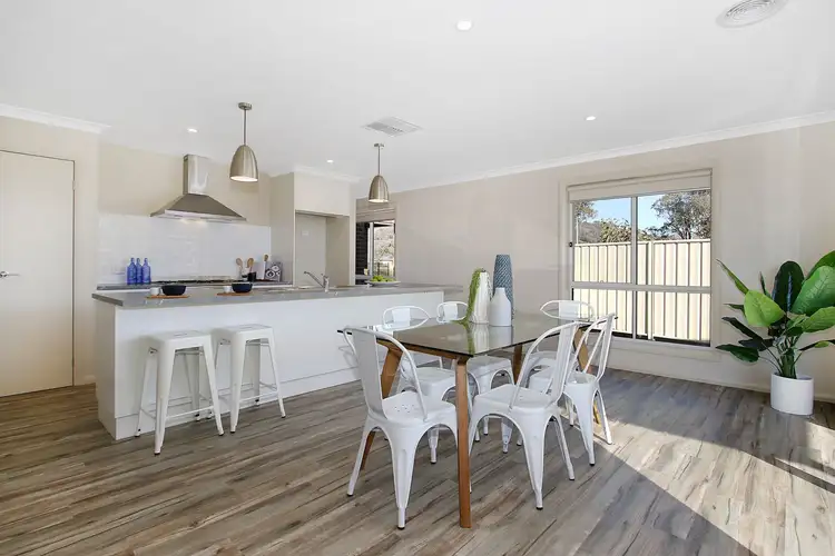 Sixth view of Homely house listing, 1/20 Ashburton Circuit, West Wodonga VIC 3690