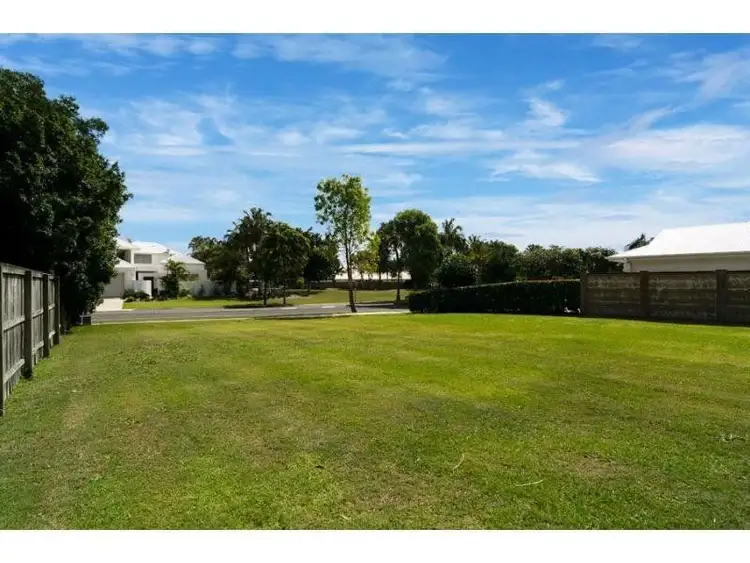 132 Shorehaven Drive, Noosa Waters QLD 4566