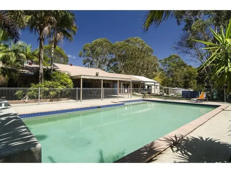 10 Jirrima Crescent, Cooroibah QLD 4565