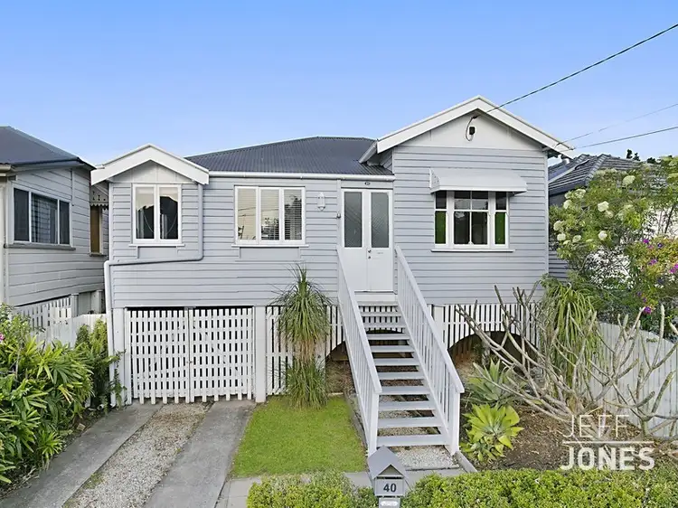 40 Pear Street, Greenslopes QLD 4120