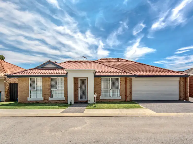 9 Belgravia Place, Canning Vale WA 6155