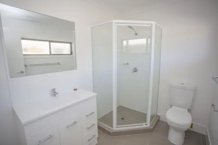 Sixth view of Homely unit listing, 34 Price Street, Chinchilla QLD 4413