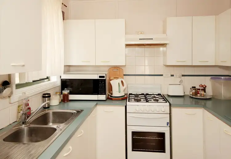 Fifth view of Homely house listing, 5 Hunter Street, Mount Austin NSW 2650