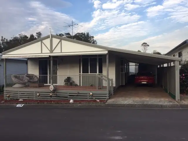 124/4 Gimberts Rd, Morisset NSW 2264