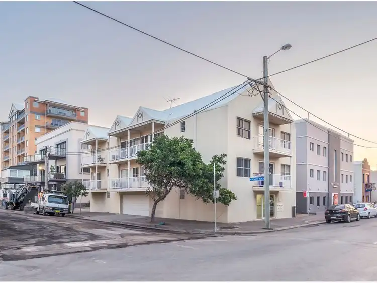 2/23 Scott Street, Newcastle East NSW 2300
