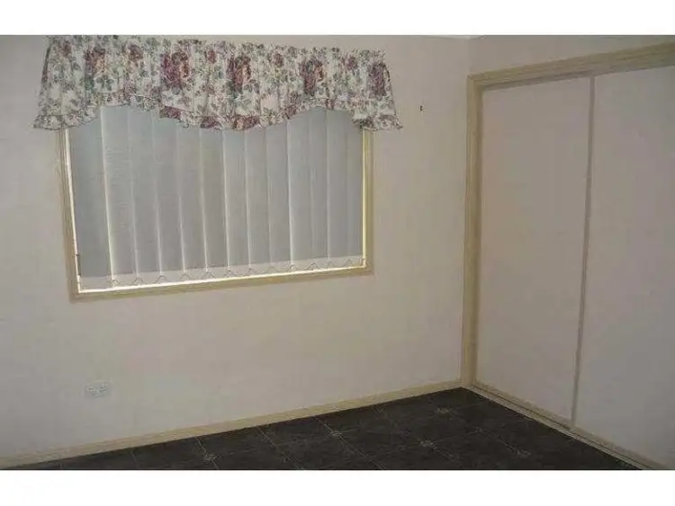 Seventh view of Homely house listing, 7 Oregon Close, Yamanto QLD 4305