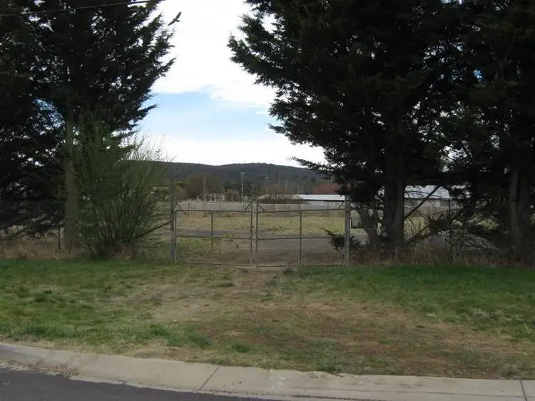 5-9 Denison Street, Cooma NSW 2630