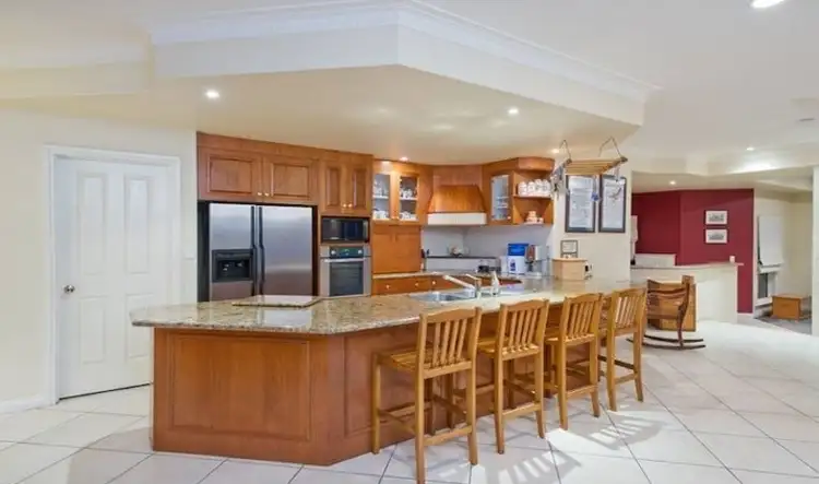 Third view of Homely house listing, 2 Kingfisher Place, Chapel Hill QLD 4069