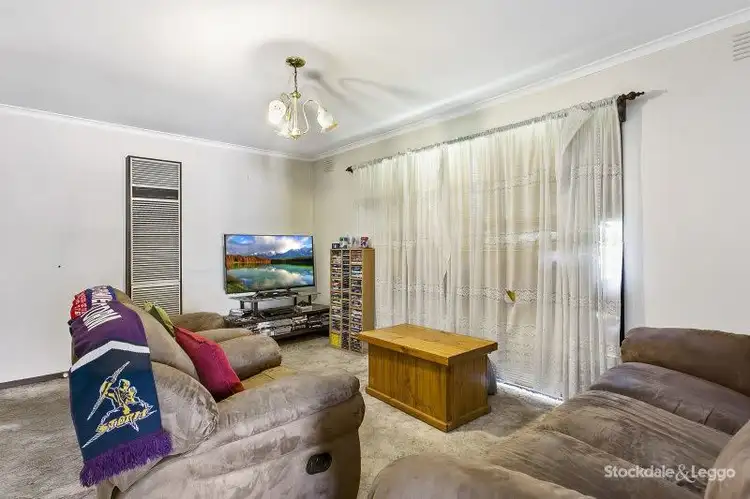 Fourth view of Homely unit listing, 1/15 TUCKER STREET, Cranbourne VIC 3977