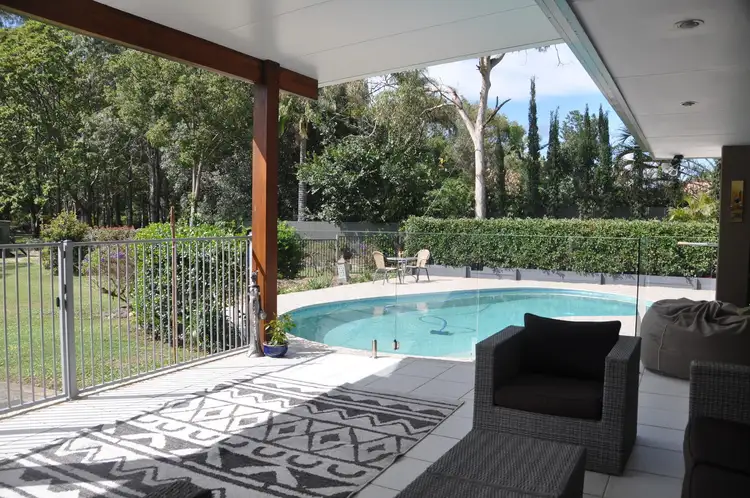 14 Daffodil Street, Tallebudgera QLD 4228
