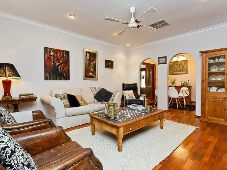 16A Cunningham Terrace, Daglish WA 6008