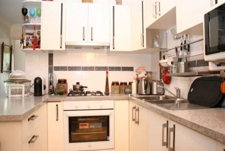 Sixth view of Homely unit listing, 1/15 Waverley, Annerley QLD 4103