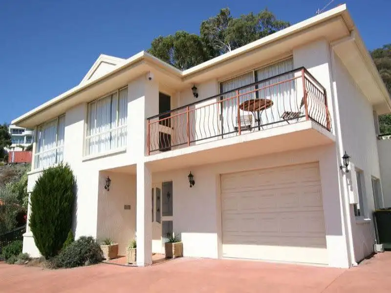 Main view of Homely villa listing, 2/7 Stephanie Close, Sandy Bay TAS 7005