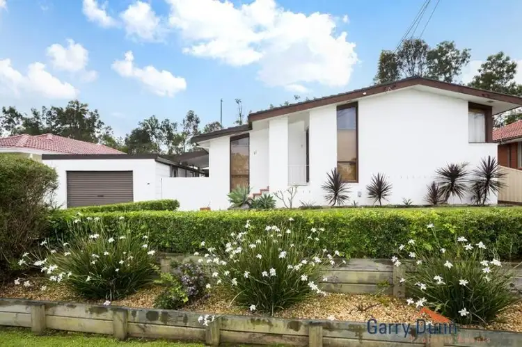 11 Bareena Place, Hammondville NSW 2170