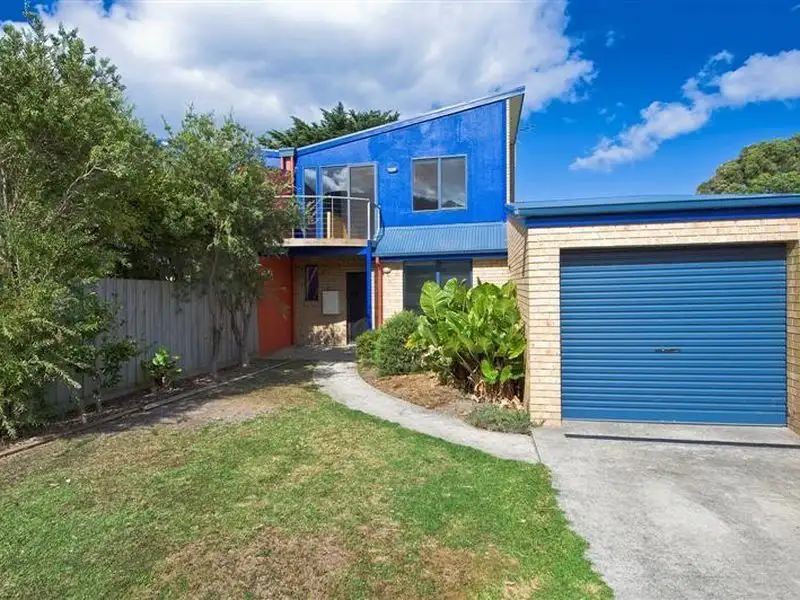 Main view of Homely townhouse listing, Unit 2/5 Scenic Drive, Apollo Bay VIC 3233