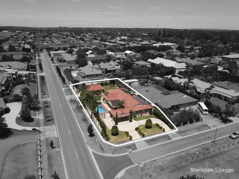 Main view of Homely house listing, 1 HUNTINGDALE CLOSE, Cranbourne VIC 3977