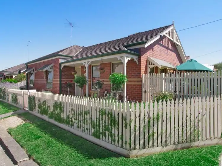 1/7 Bond Street, Newtown VIC 3220