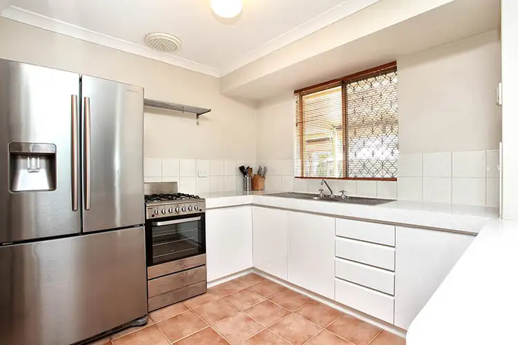 Sixth view of Homely house listing, 1 Riverfig Place, Alexander Heights WA 6064