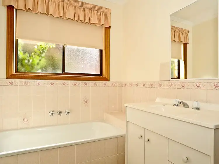 Fifth view of Homely unit listing, 3/49 Skyline Drive, Howrah TAS 7018