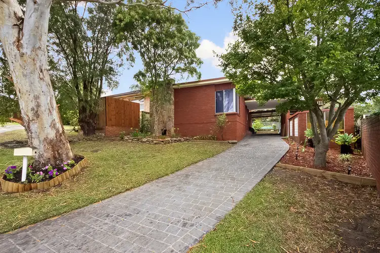 8 Jensen Place, Engadine NSW 2233