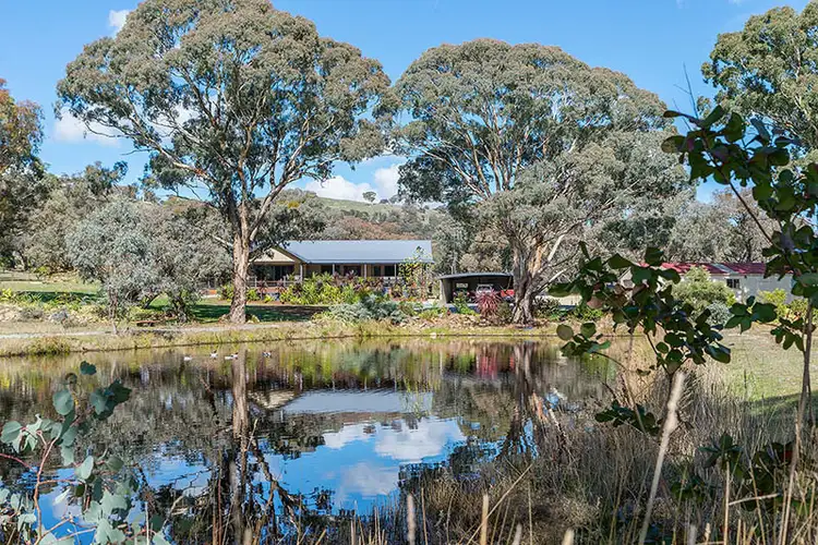 17 Hill Road, Royalla NSW 2620