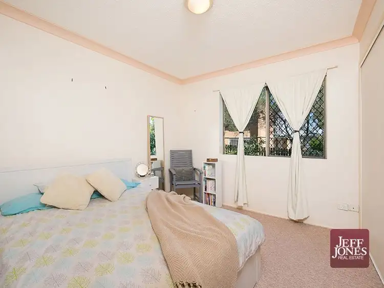 Fourth view of Homely unit listing, 1/327 Cornwall Street, Greenslopes QLD 4120