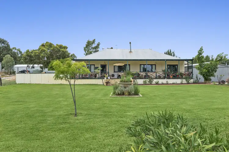 16 Bagley Street, Muchea WA 6501