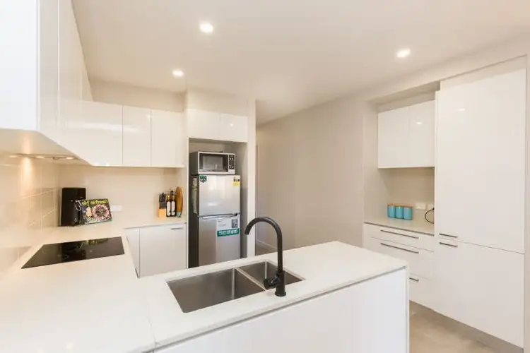 Sixth view of Homely townhouse listing, 2/40 Vine Avenue, Horsham VIC 3400