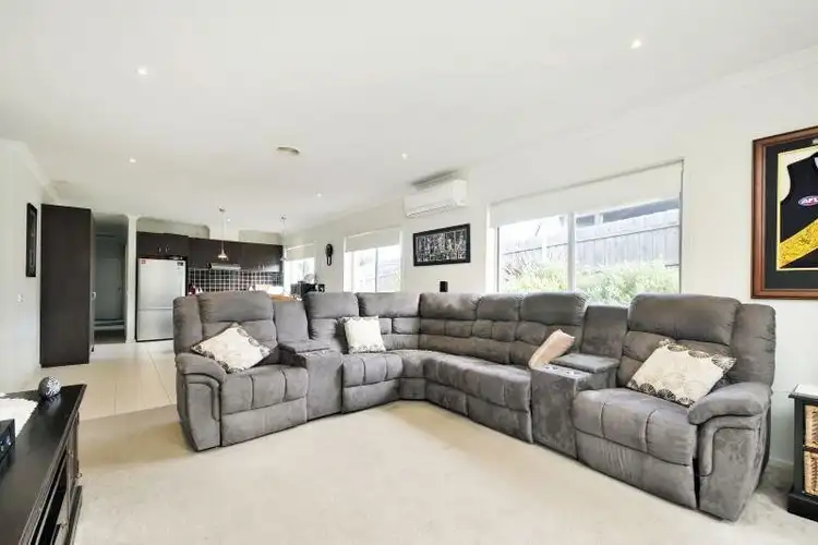 Second view of Homely house listing, 7 LAWN AVENUE, Traralgon VIC 3844
