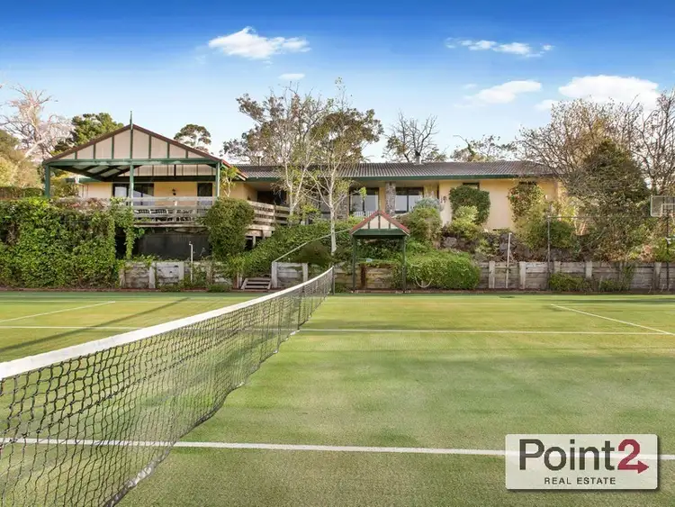 1 Freelands Drive, Mount Eliza VIC 3930