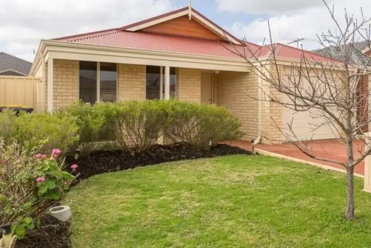 27B Leicester Crescent, Canning Vale WA 6155