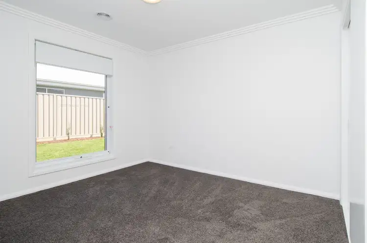 Seventh view of Homely house listing, 2/12 Beetson Street, Boorooma NSW 2650