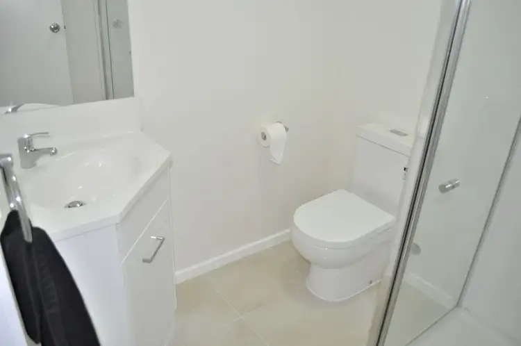 Fifth view of Homely house listing, 35 John Street, Kangaroo Flat VIC 3555