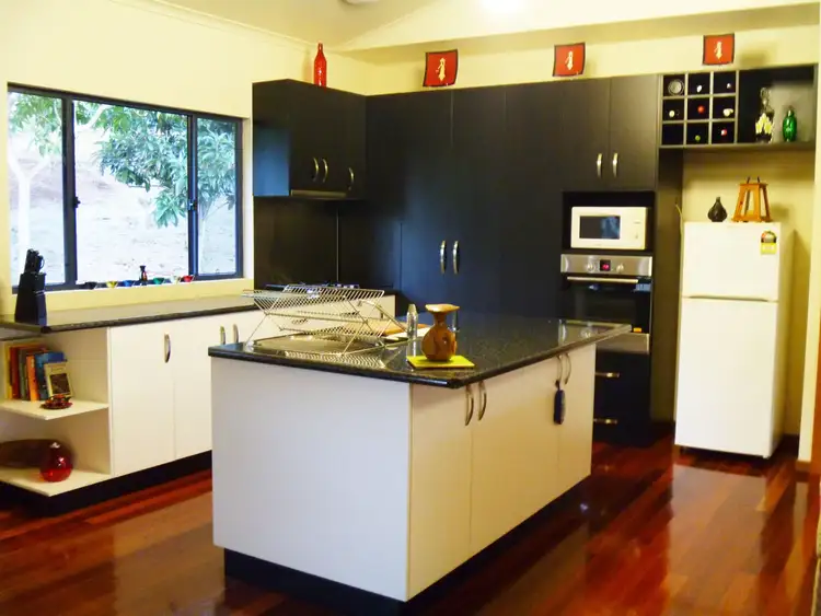 Sixth view of Homely house listing, 3 Bellevue Court, Tinaroo QLD 4872