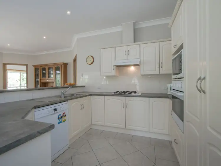 Fifth view of Homely house listing, 2 Majestic Grove, Highbury SA 5089