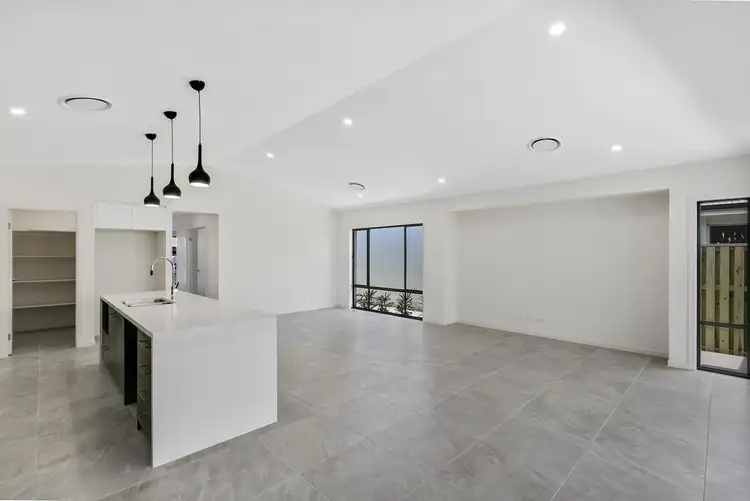 Fifth view of Homely house listing, 32 Cyan Str, Helensvale QLD 4212