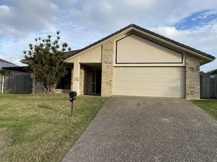 8 Bluetail Crescent