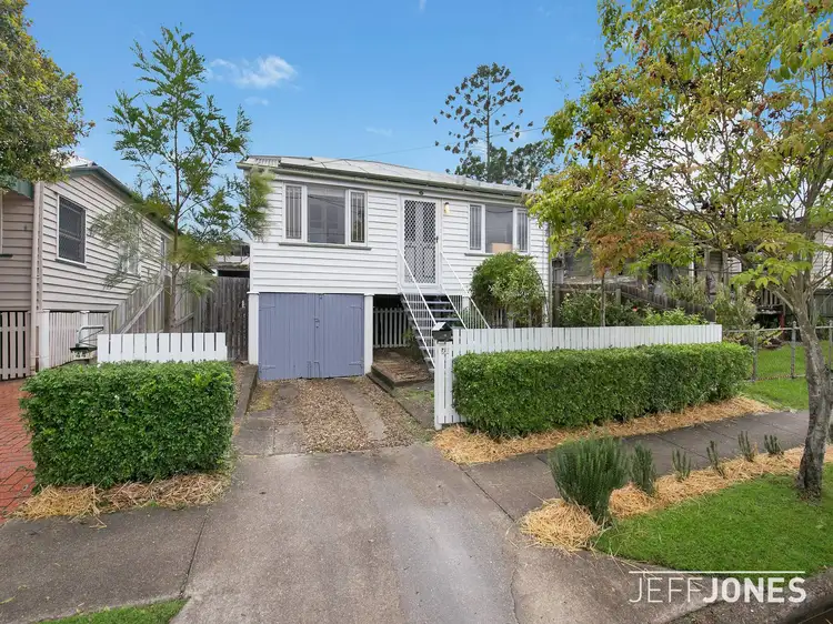 46 Peach Street, Greenslopes QLD 4120