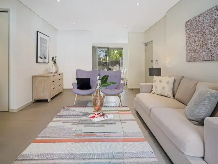 Second view of Homely apartment listing, 3/23 Lydbrook Street, Westmead NSW 2145