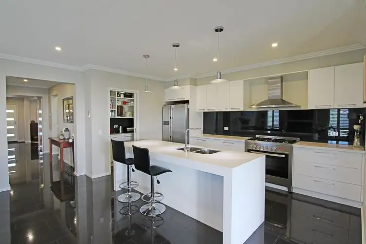 Fourth view of Homely house listing, 12 Roxburgh Cres, Junortoun VIC 3551
