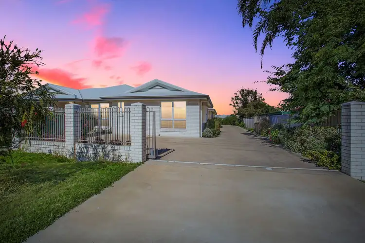 2/100 Zeller Street, Chinchilla QLD 4413