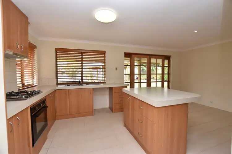 Fourth view of Homely house listing, 16 Waterlily Close, Huntingdale WA 6110