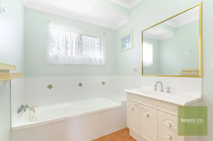 Sixth view of Homely house listing, 3 Kinnardy Street, Burdell QLD 4818